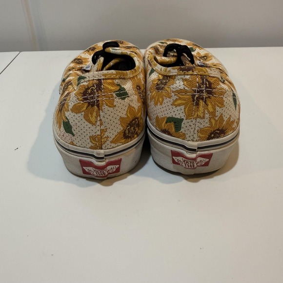 Vans Shoes Womens Size 7 Yellow Sunflower Floral Canvas Low Top Sneakers Casual - Picture 4 of 9